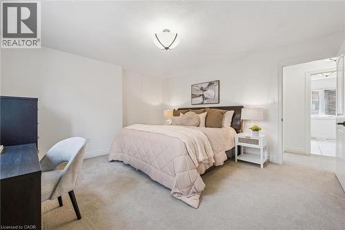 828 Copper Ridge Drive, Waterloo, ON - Indoor Photo Showing Bedroom