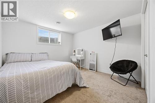 301 Eagle Way, Sarnia, ON - Indoor Photo Showing Bedroom
