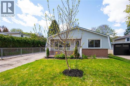 87 Christopher Drive, Waterloo, ON - Outdoor
