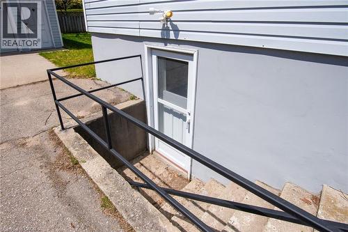 87 Christopher Drive, Waterloo, ON - Outdoor