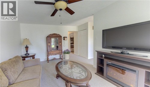144 Holborn Drive, Kitchener, ON 