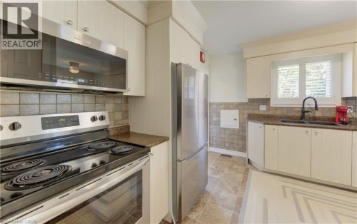 144 Holborn Drive, Kitchener, ON 