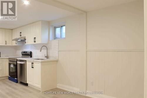 LOWER - 43 BLAKETON ROAD , Toronto, Ontario M9B 4W4 5