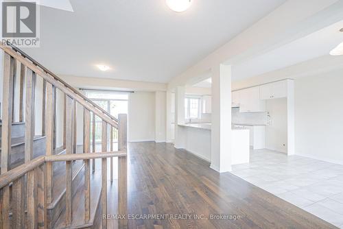 41 Utter Place, Hamilton, ON - Indoor Photo Showing Other Room