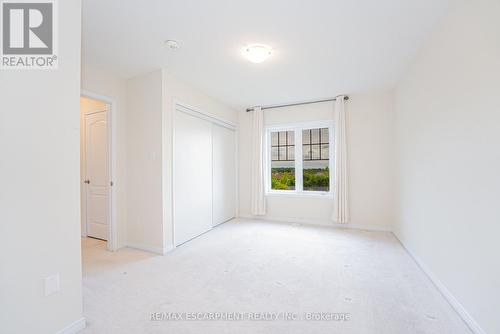 41 Utter Place, Hamilton, ON - Indoor Photo Showing Other Room