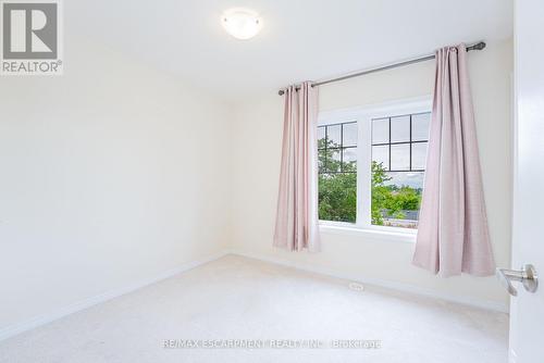 41 Utter Place, Hamilton, ON - Indoor Photo Showing Other Room