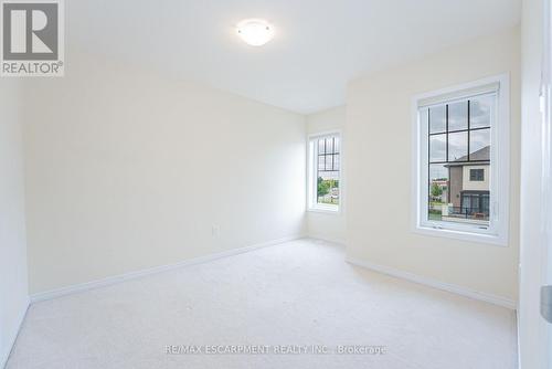41 Utter Place, Hamilton, ON - Indoor Photo Showing Other Room