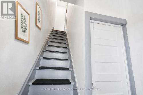 113 Fairmont Avenue, Ottawa, ON - Indoor Photo Showing Other Room