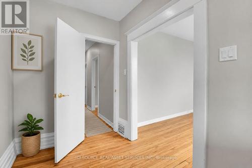 113 Fairmont Avenue, Ottawa, ON - Indoor Photo Showing Other Room