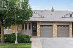 16 KINGFISHER COVE WAY Markham, ON L6E 1B4