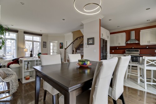 Salle à manger - 8821 Place Rhoda, Brossard, QC - Indoor Photo Showing Dining Room