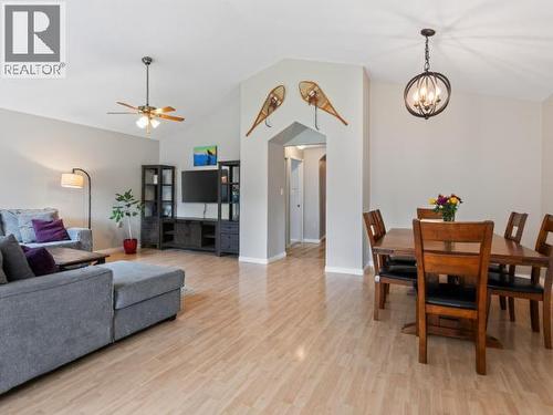 27 12Th Avenue, Whitehorse, YT - Indoor