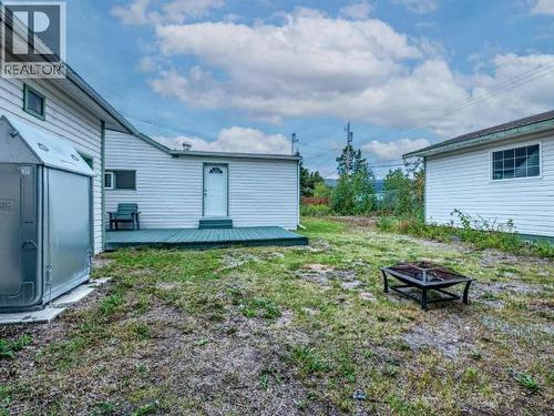 27 12Th Avenue, Whitehorse, YT - Outdoor