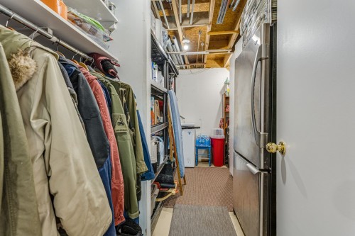 Penderie (Walk-in) - 3860 Mtée De Powerscourt, Hinchinbrooke, QC 