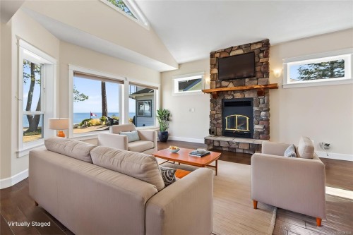 1776 Astra Rd, Comox, BC 