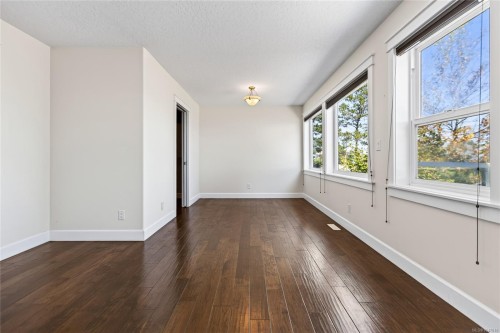 1776 Astra Rd, Comox, BC 