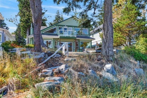 1776 Astra Rd, Comox, BC 