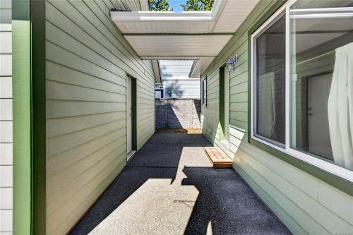 1776 Astra Rd, Comox, BC 