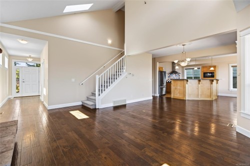 1776 Astra Rd, Comox, BC 