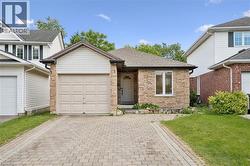 73 WAXWING Crescent  Guelph, ON N1C 1E3