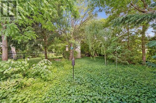 73 Waxwing Crescent, Guelph (Kortright Hills), ON - Outdoor