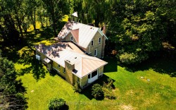 1319 10 Concession Brockton, ON N0G 1W0