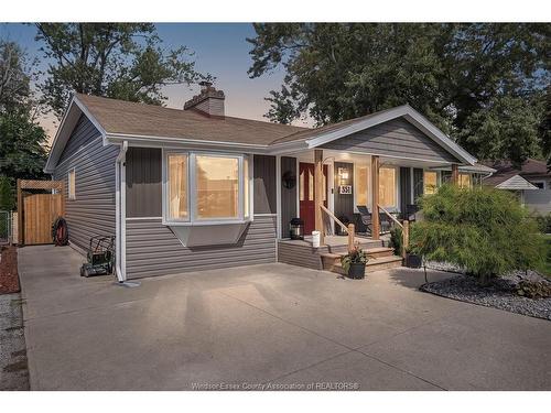 351 SUPERIOR Street  Lasalle, ON N9J 1H7