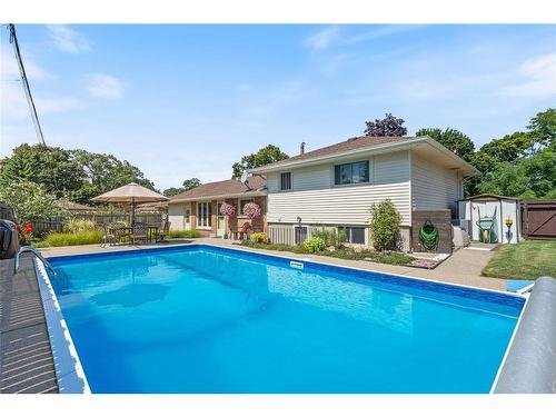 875 Champlain Road, Sarnia, ON 