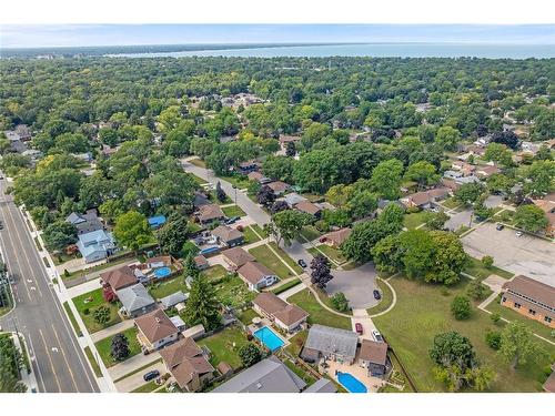 875 Champlain Road, Sarnia, ON 
