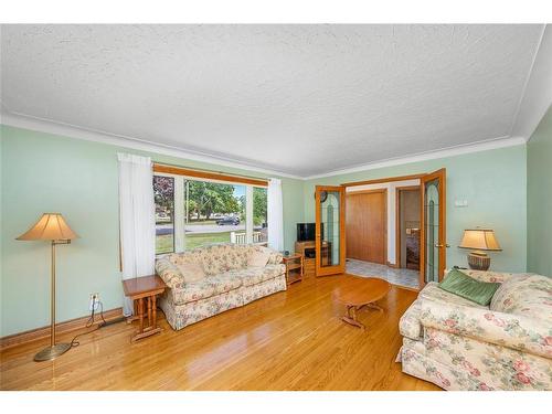 875 Champlain Road, Sarnia, ON 