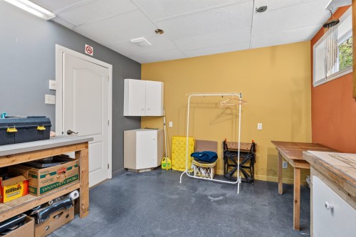 Atelier - 60 Ch. De St-Moritz, Saint-Sauveur, QC - Indoor Photo Showing Other Room