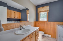 Powder room - 