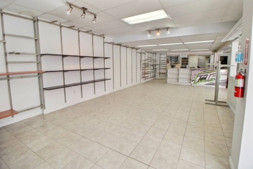 Other - 552 Rue Principale S., Amos, QC - Indoor Photo Showing Garage