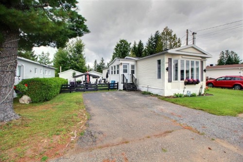 1140 Rue Alida-Désilets  Shawinigan, QC G9P 4H2