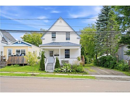 A & B-127 Cornhill St, Moncton, NB - Outdoor With Deck Patio Veranda
