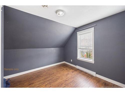 A & B-127 Cornhill St, Moncton, NB - Indoor Photo Showing Other Room