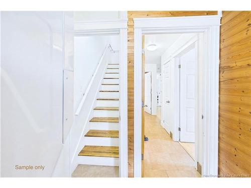 A & B-127 Cornhill St, Moncton, NB - Indoor Photo Showing Other Room