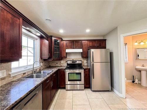 39 Christopher Cres, Moncton, NB 