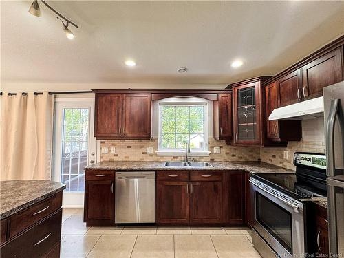 39 Christopher Cres, Moncton, NB 