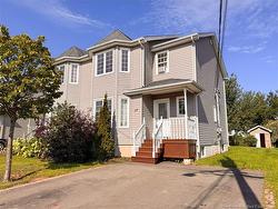39 Christopher CRES Moncton, NB E1G 0A4