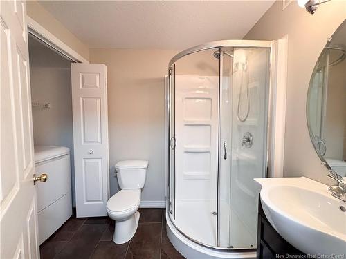 39 Christopher Cres, Moncton, NB 
