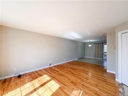 39 Christopher Cres, Moncton, NB 