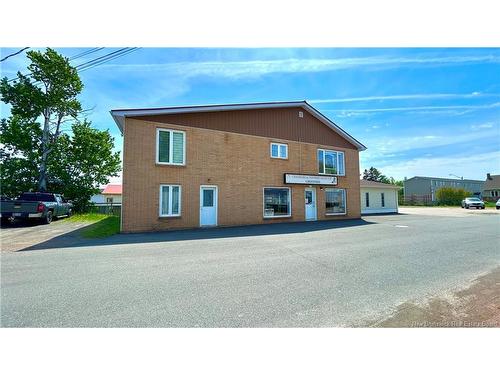 140 10E St, Shippagan, NB 
