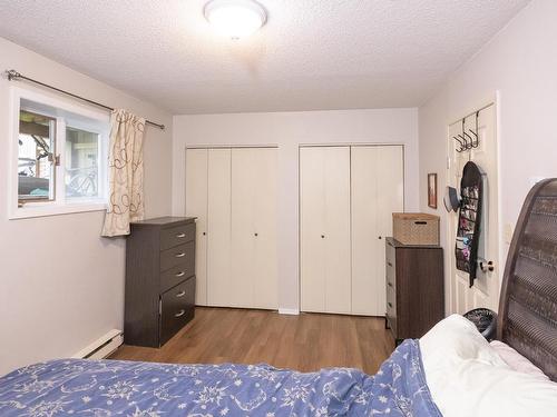 80 Peter Street, Thunder Bay, ON - Indoor Photo Showing Bedroom