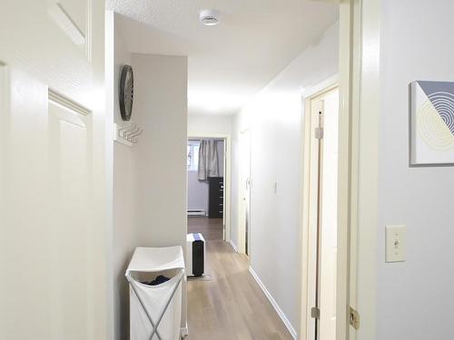 80 Peter Street, Thunder Bay, ON - Indoor Photo Showing Other Room