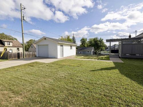 55 Ray Boulevard, Thunder Bay, ON 