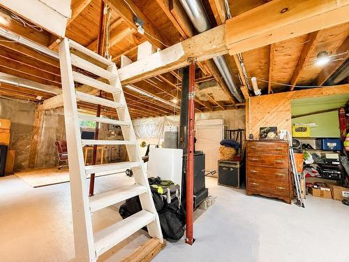 194 Old Silver Mountain Road, Thunder Bay, ON - Indoor Photo Showing Basement