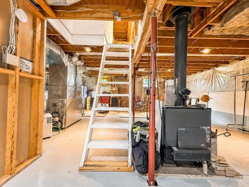 194 Old Silver Mountain Road, Thunder Bay, ON - Indoor Photo Showing Basement