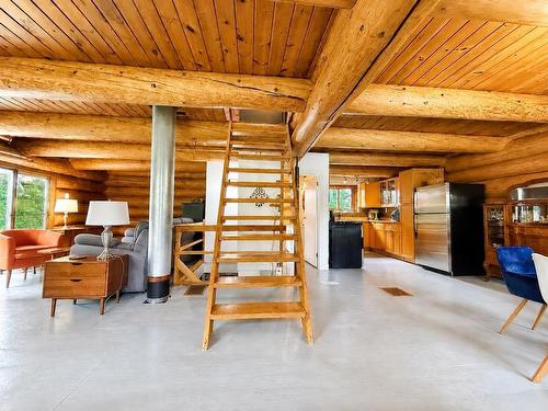194 Old Silver Mountain Road, Thunder Bay, ON - Indoor