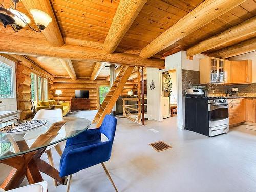 194 Old Silver Mountain Road, Thunder Bay, ON - Indoor